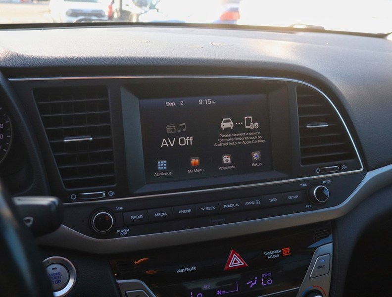 2018 Hyundai Elantra ONE OWNER/NO ACCIDENTS/18 SERVICE RECORDS!