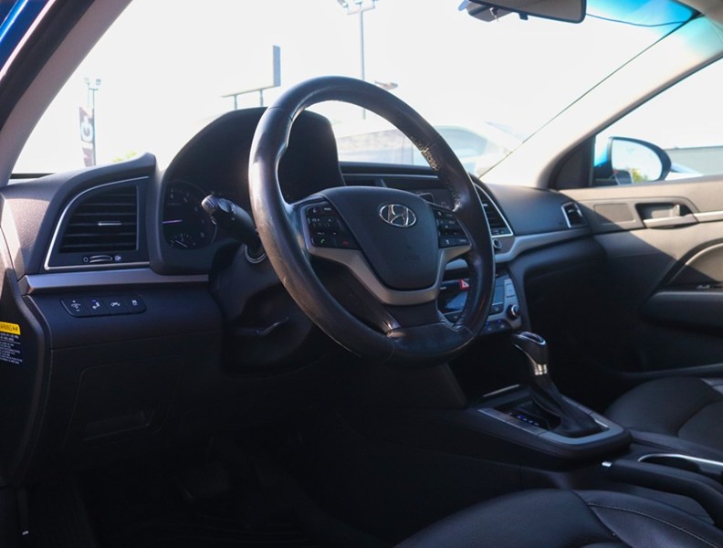 2018 Hyundai Elantra ONE OWNER/NO ACCIDENTS/18 SERVICE RECORDS!