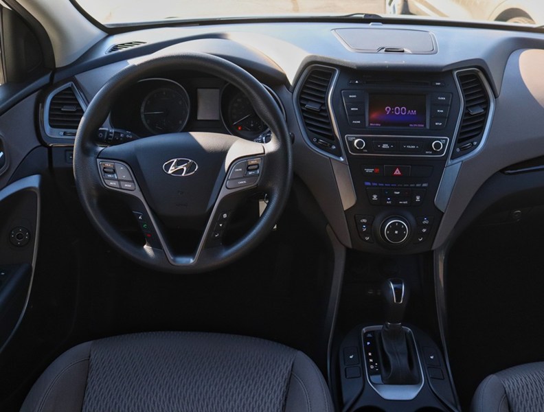 2018 Hyundai Santa Fe Sport 2.4L 2WD/SAFETIED/CLEAN CARFAX/WELL MAINTAINED