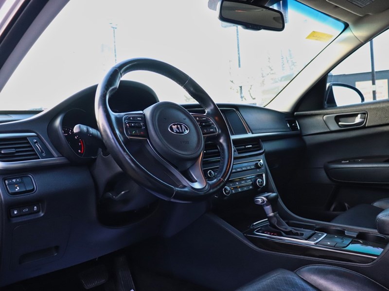 2018 Kia Optima EX | Heated Seats | Backup Camera | Leather