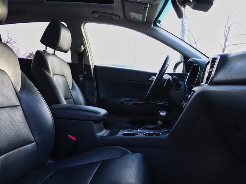 2018 Kia Sportage SX Turbo AWD | Leather | No Accidents | One Owner