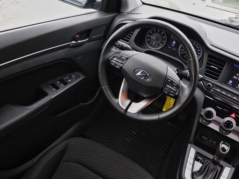 2019 Hyundai Elantra Preferred | Heated Seats | No Accidents | Carplay