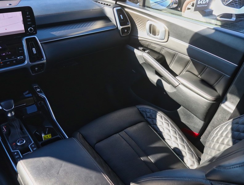 2022 Kia Sorento SX AWD w/Black Leather/PANO-ROOF/TURBO/360 CAMERA