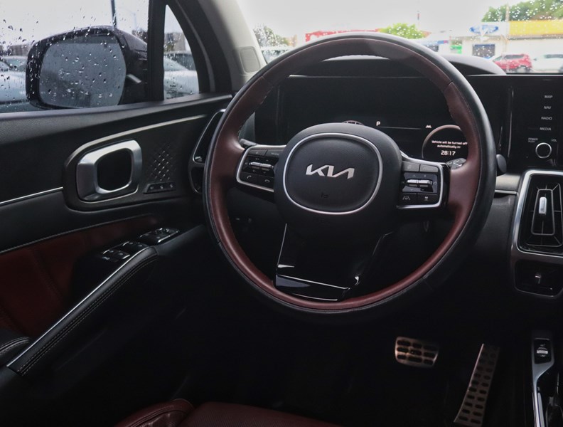 2022 Kia Sorento SX AWD/OFF-LEASE/BOSE/CAPTAINS/RED INT/CPO