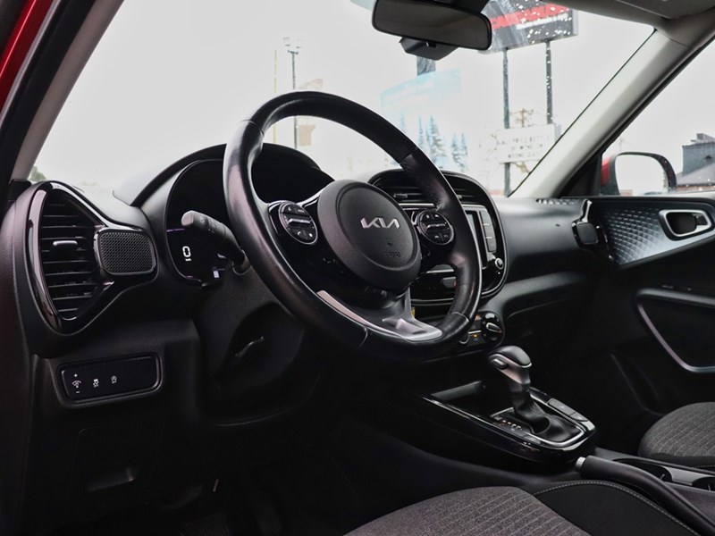 2023 Kia Soul EX+ | Heated Seats | Sunroof | Blind Spot Warning