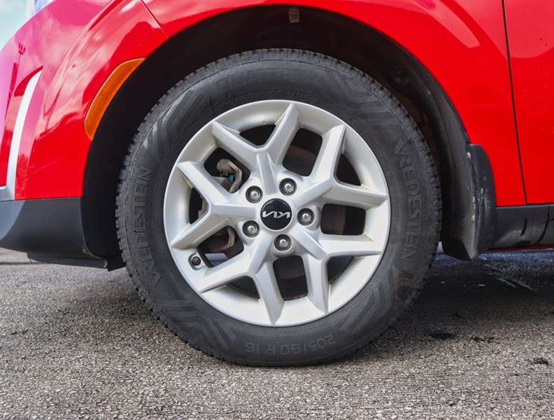 2023 Kia Soul EX IVT