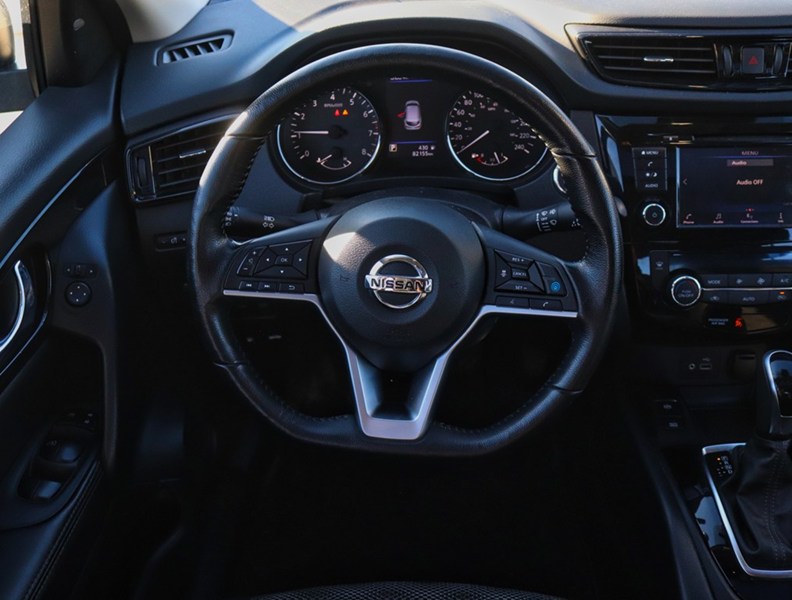 2023 Nissan Qashqai AWD SV CVT