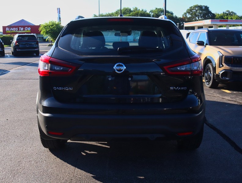 2023 Nissan Qashqai AWD SV CVT