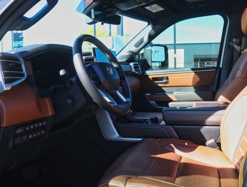 2023 Toyota Tundra Hybrid PLATINUM/HYBRID/1794 EDITION
