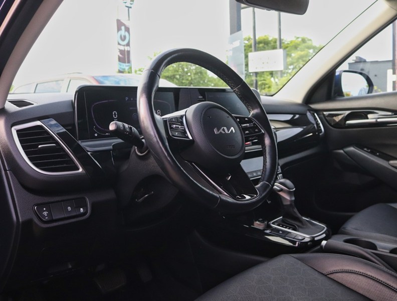 2024 Kia Seltos EX FWD