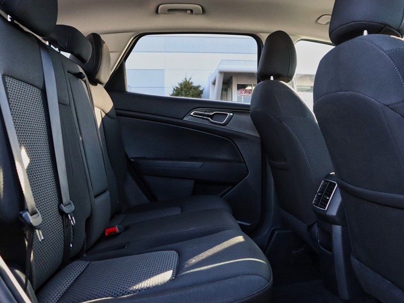 2024 Kia Sportage CLEAN CARFAX | HEATED SEATS |CPO