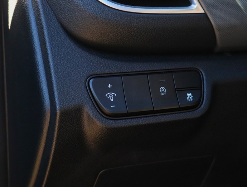 2025 Kia Seltos LX FWD