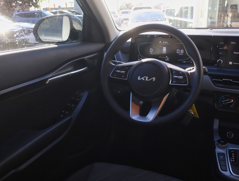 2025 Kia Seltos LX FWD