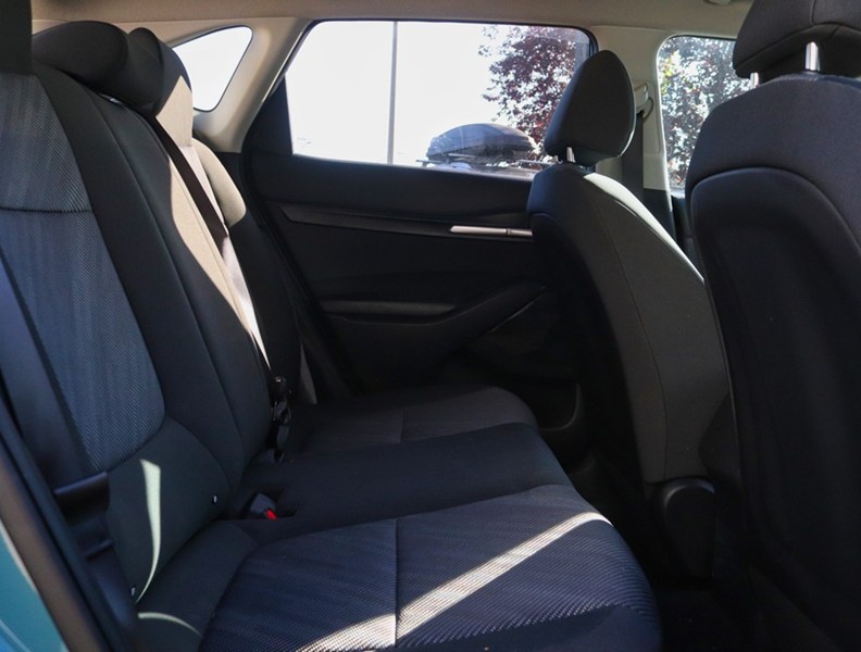 2025 Kia Seltos LX FWD
