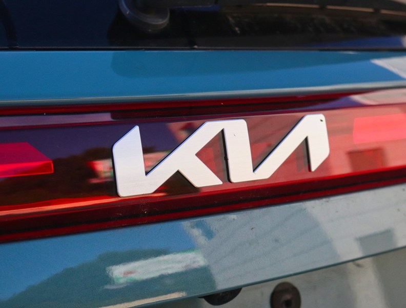 2025 Kia Seltos LX FWD