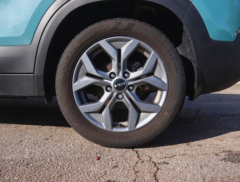 2025 Kia Seltos LX FWD