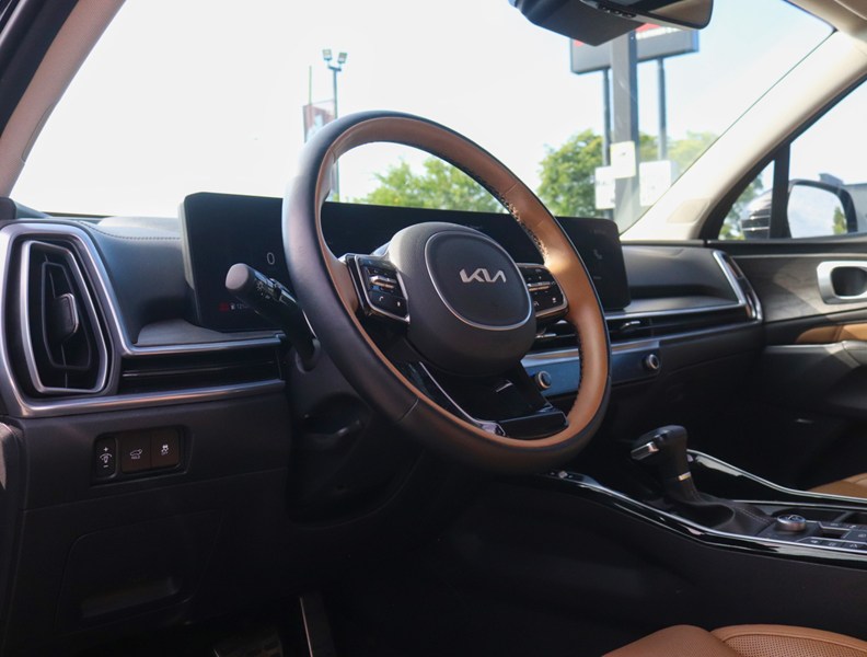 2025 Kia Sorento X-Line Limited AWD w/Olive Brown Interior