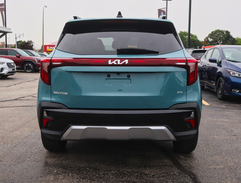 2026 Kia Seltos EX AWD