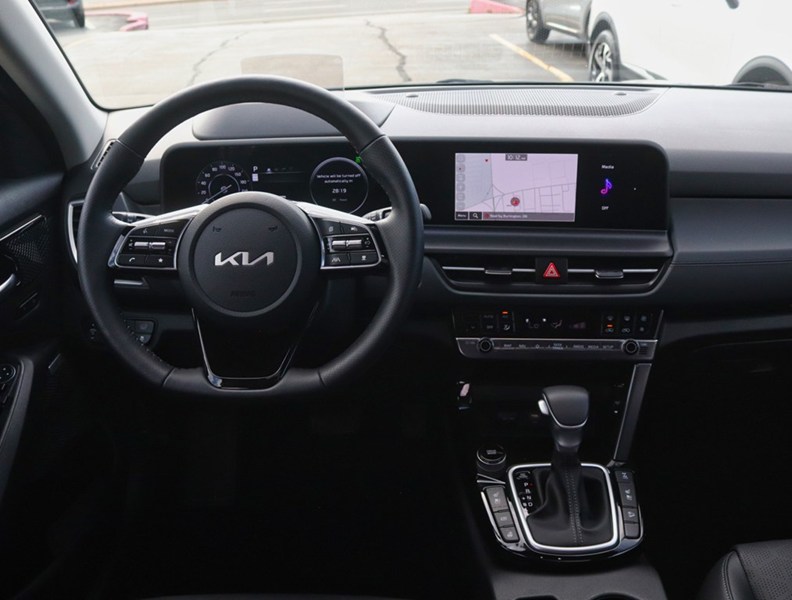 2026 Kia Seltos SX AWD w/Black Interior
