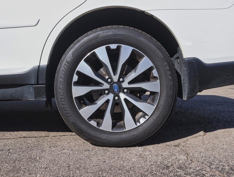2015 Subaru Outback LIMITED 2.4/HARMAN KARDAN/LEATHER/SUNROOF