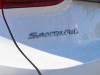 2019 Hyundai Santa Fe 2.4L Essential AWD w/Safety Package