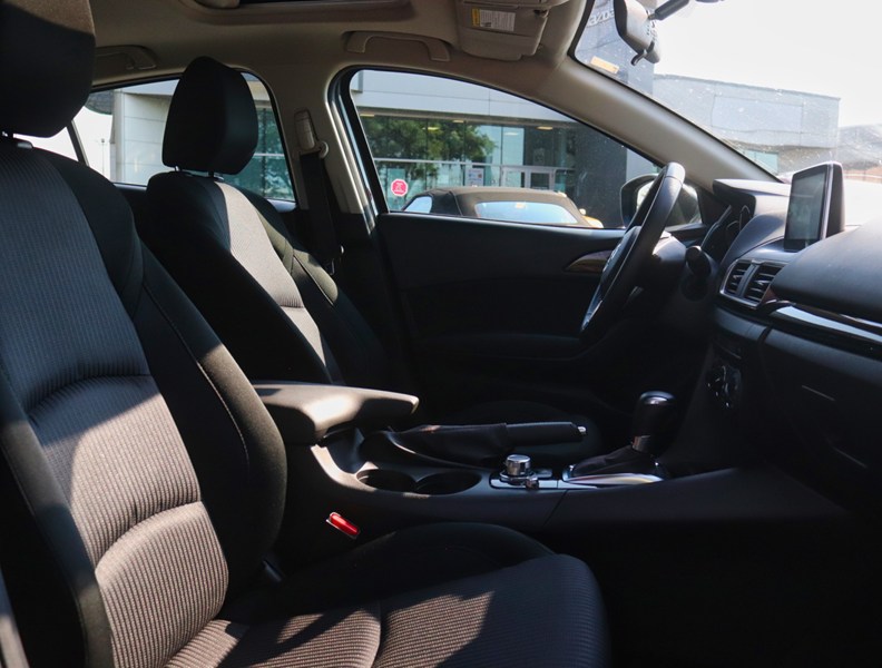 2016 Mazda Mazda3 Sport GS