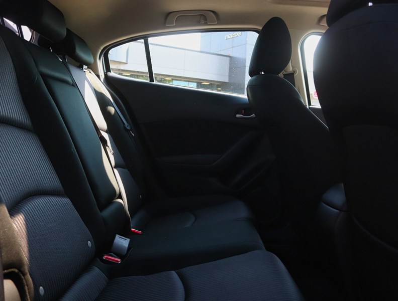 2016 Mazda Mazda3 Sport GS