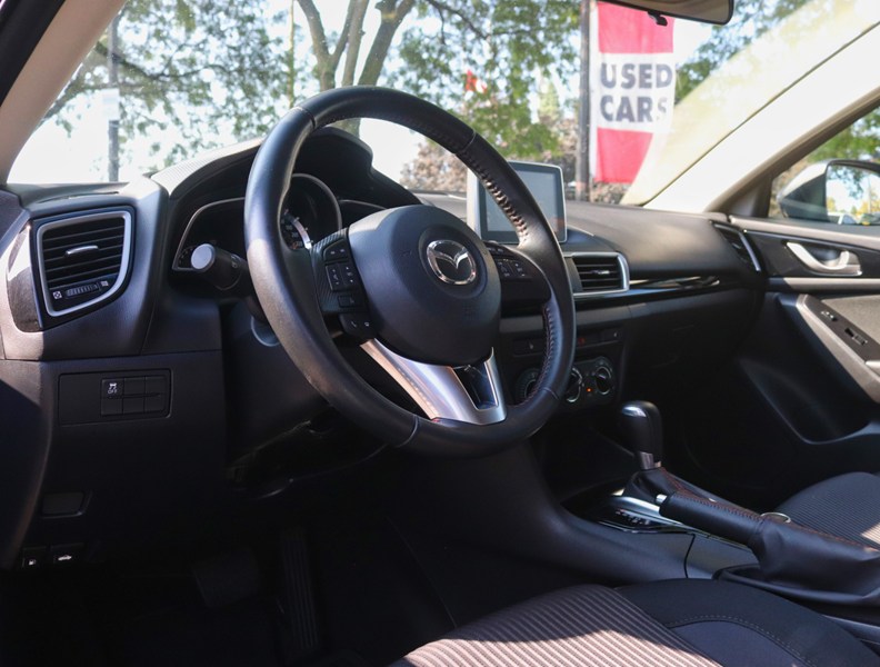 2016 Mazda Mazda3 Sport GS
