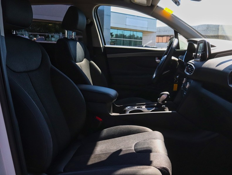 2019 Hyundai Santa Fe 2.4L Essential AWD w/Safety Package