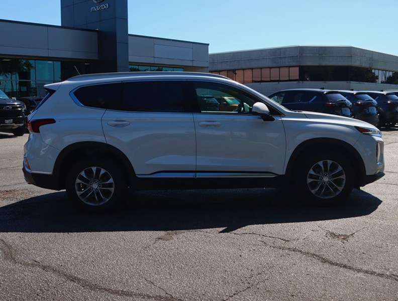 2019 Hyundai Santa Fe 2.4L Essential AWD w/Safety Package