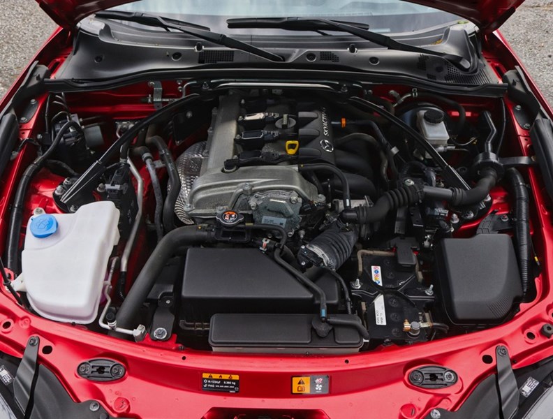2022 Mazda MX-5 RF GT