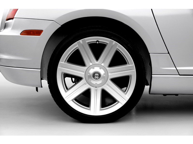2005 Chrysler Crossfire 2dr Cpe Limited Exterior Shot 5