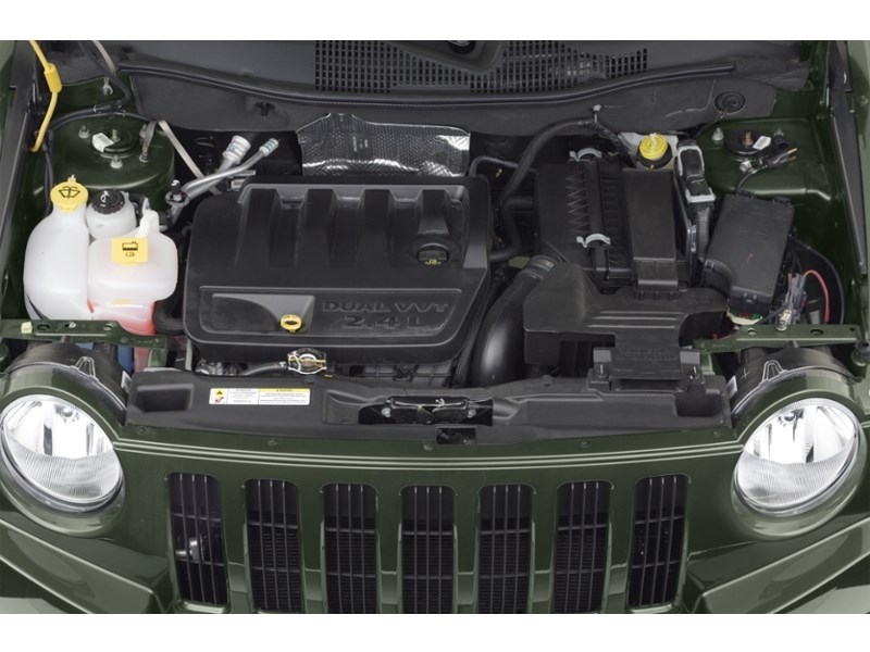 2008 Jeep Compass 4WD 4dr Sport Exterior Shot 3