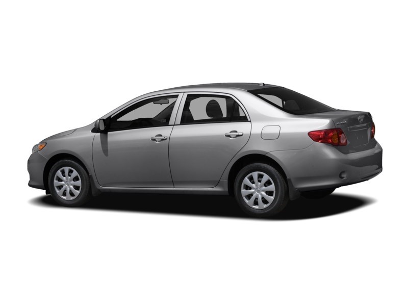2009 Toyota Corolla 4dr Sdn Man CE Exterior Shot 10
