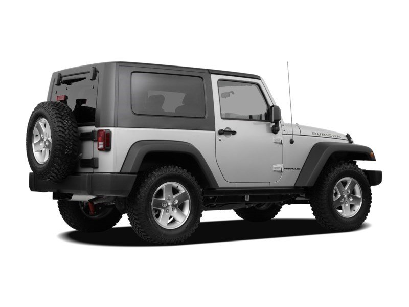 2010 Jeep Wrangler 4WD 2dr Sahara Exterior Shot 2