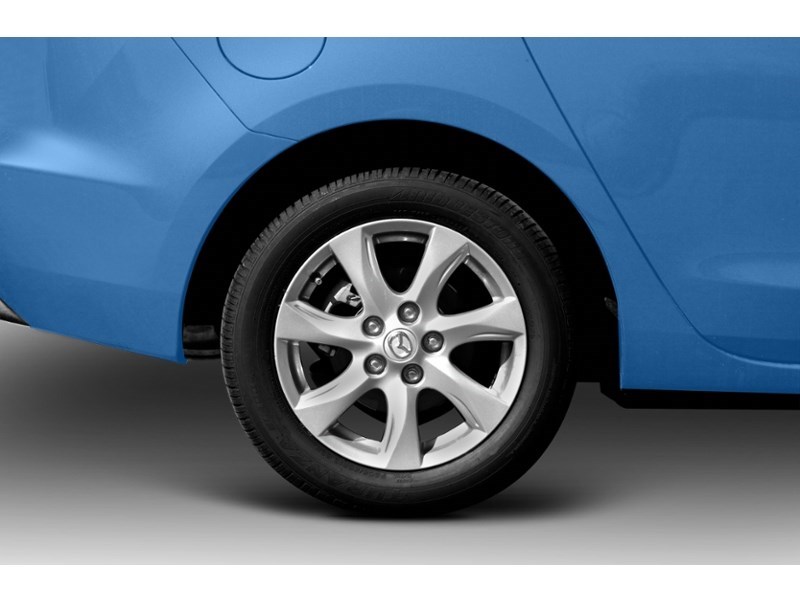 2010 Mazda Mazda3 4dr Sdn Auto GT Exterior Shot 5