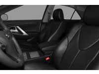 2010 Toyota Camry 4dr Sdn I4 Auto LE Interior Shot 5