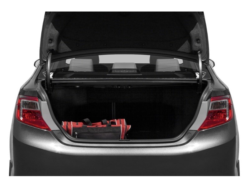 2012 Toyota Camry 4dr Sdn I4 Auto LE Exterior Shot 4