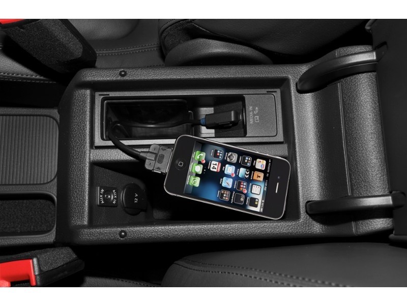 2013 Volkswagen Tiguan 4dr Auto Comfortline 4Motion Exterior Shot 13