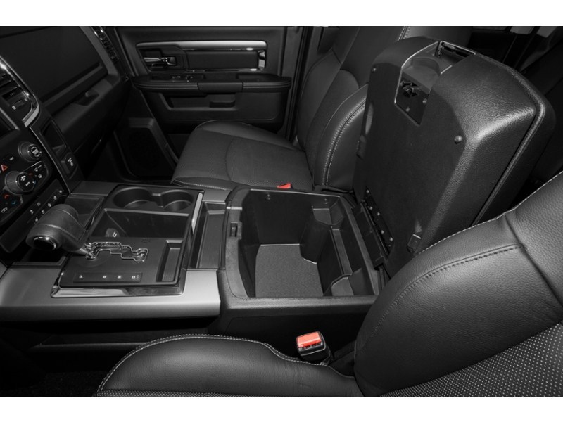 2013 RAM 1500 4WD Crew Cab 149