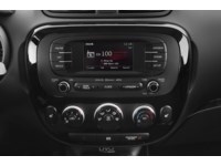 2015 Kia Soul 5dr Wgn Auto SX Luxury Interior Shot 2