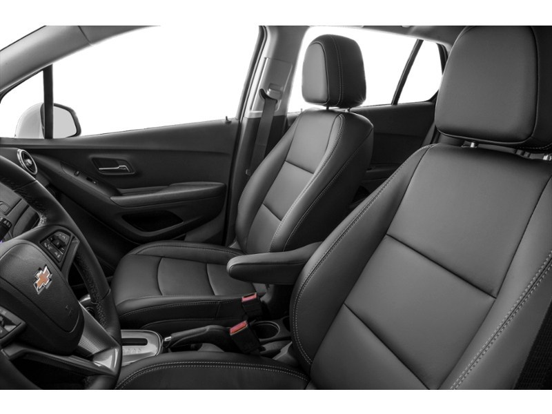 2016 Chevrolet Trax AWD 4dr LTZ Interior Shot 4
