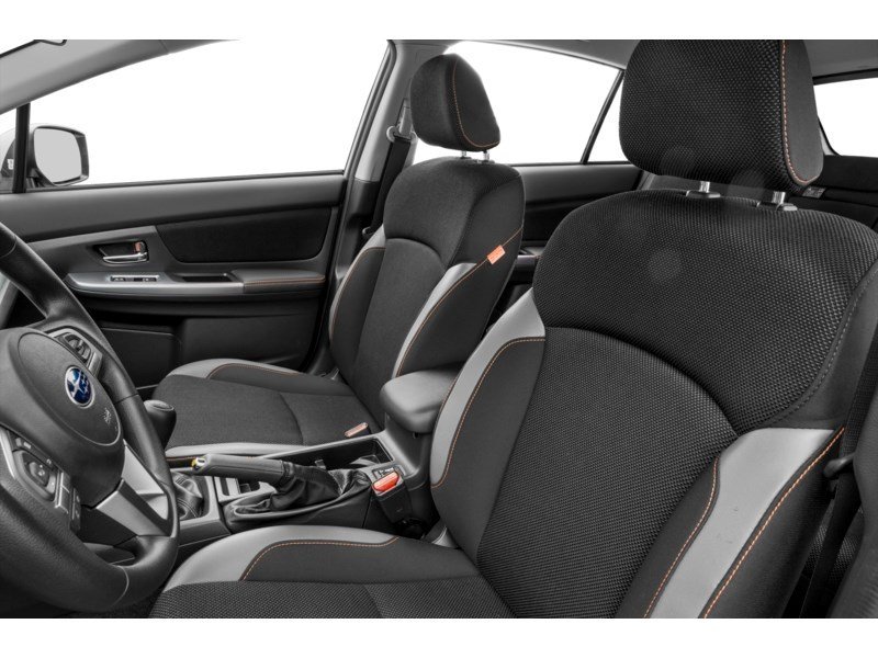 2016 Subaru Crosstrek 5dr CVT 2.0i w/Limited Pkg Interior Shot 4