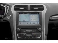 2018 Ford Fusion SE FWD Interior Shot 8