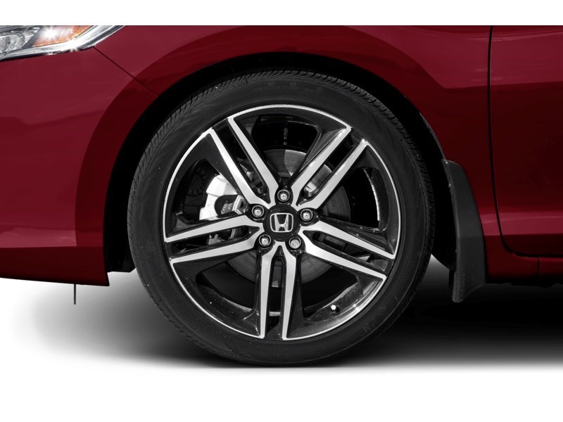 2017 Honda Accord 2dr I4 CVT Touring Exterior Shot 5