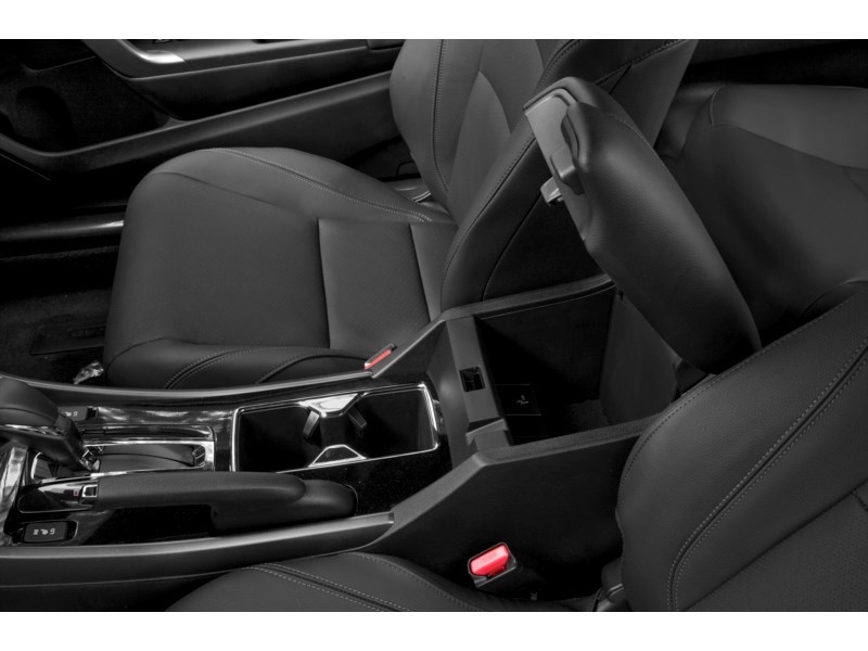 2017 Honda Accord 2dr I4 CVT Touring Interior Shot 7
