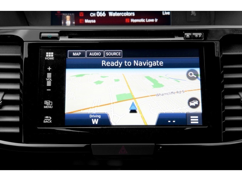 2017 Honda Accord 2dr I4 CVT Touring Interior Shot 8