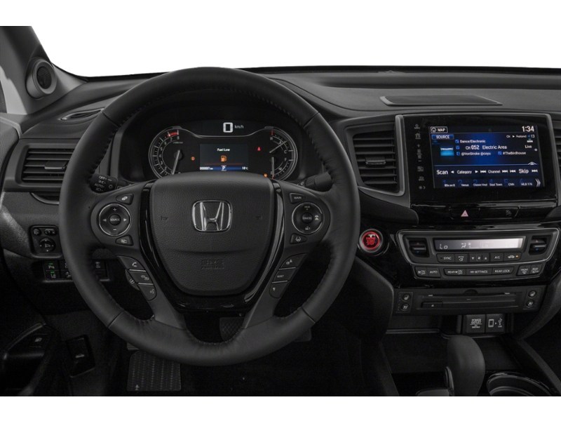2018 Honda Ridgeline Touring AWD Interior Shot 3
