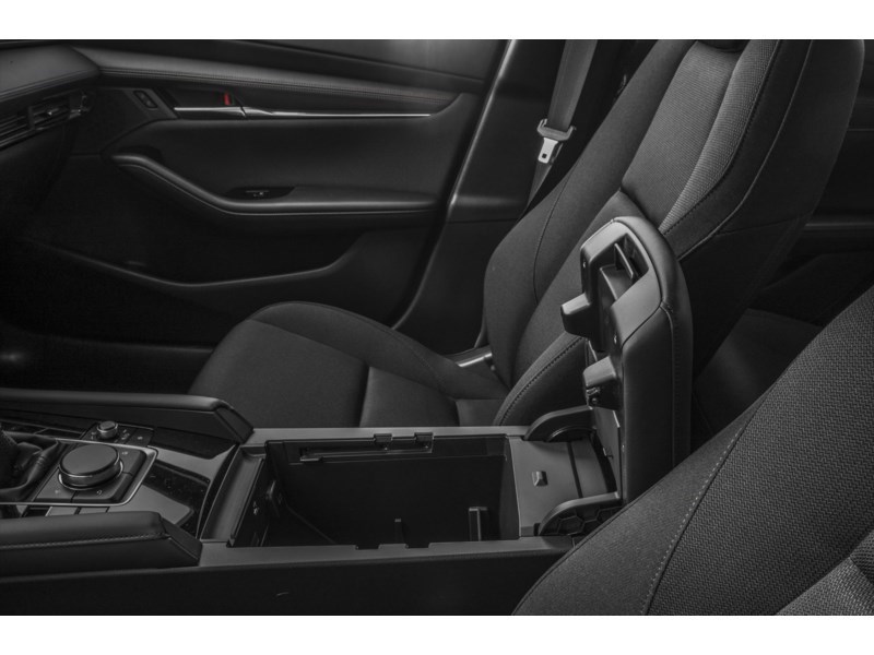 2019 Mazda Mazda3 Sport GS Auto FWD Interior Shot 7