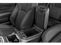 2021 Subaru Outback 2.4i Limited XT Interior Shot 7